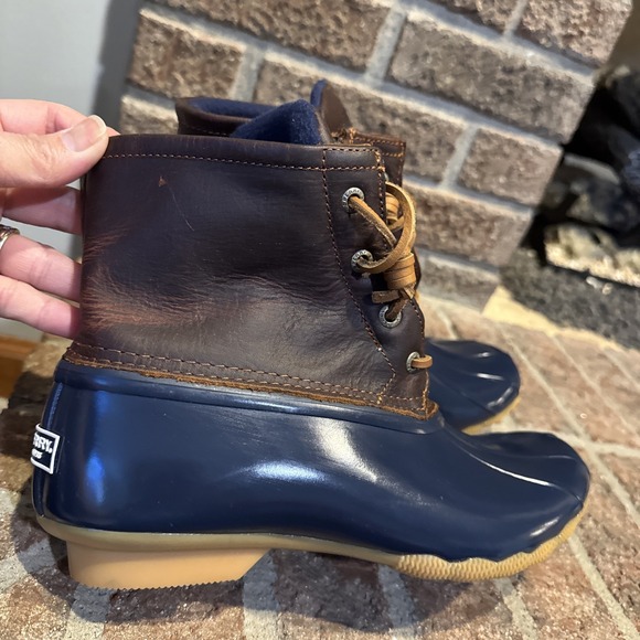 Sperry Women's Saltwater Duck Boot Tan/Navy Size 9 - Picture 10 of 16